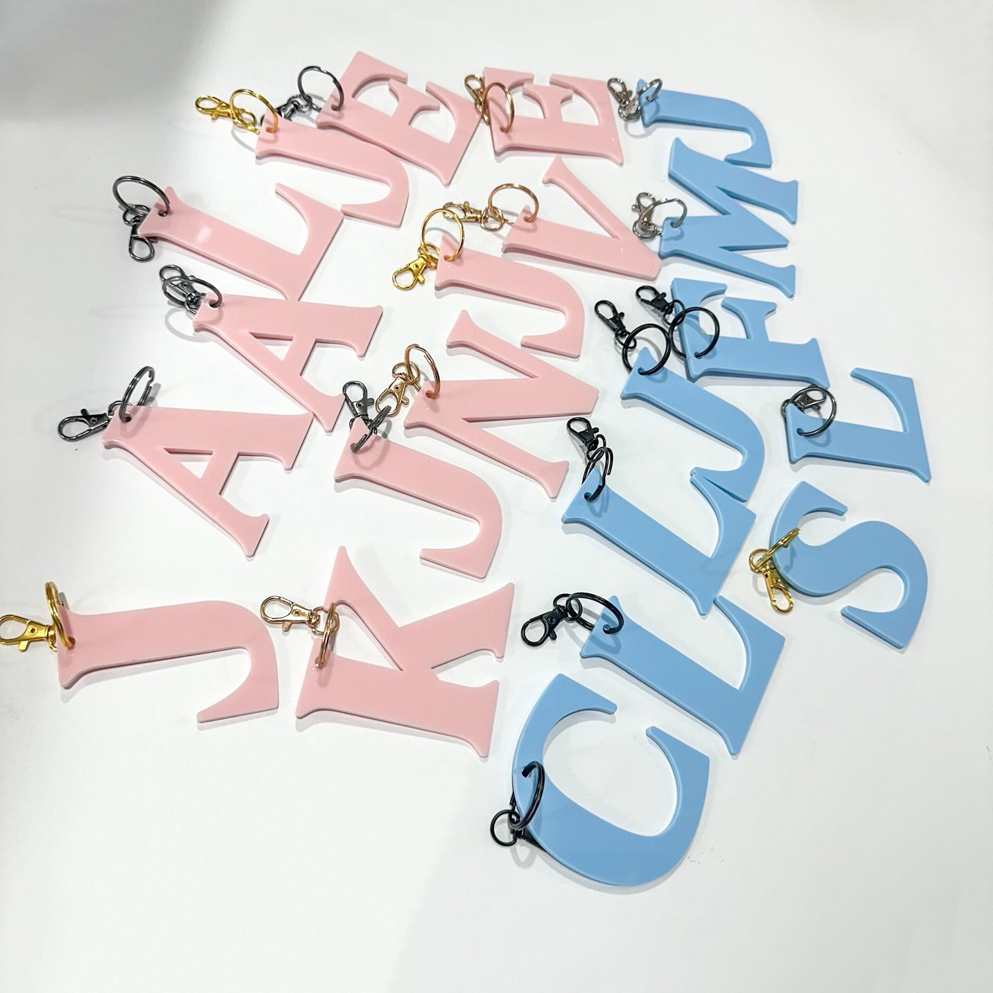 Alphabet Keychain Set - Personalised Letter Keyrings - Acrylic Initial Bag tags for Friends & Family