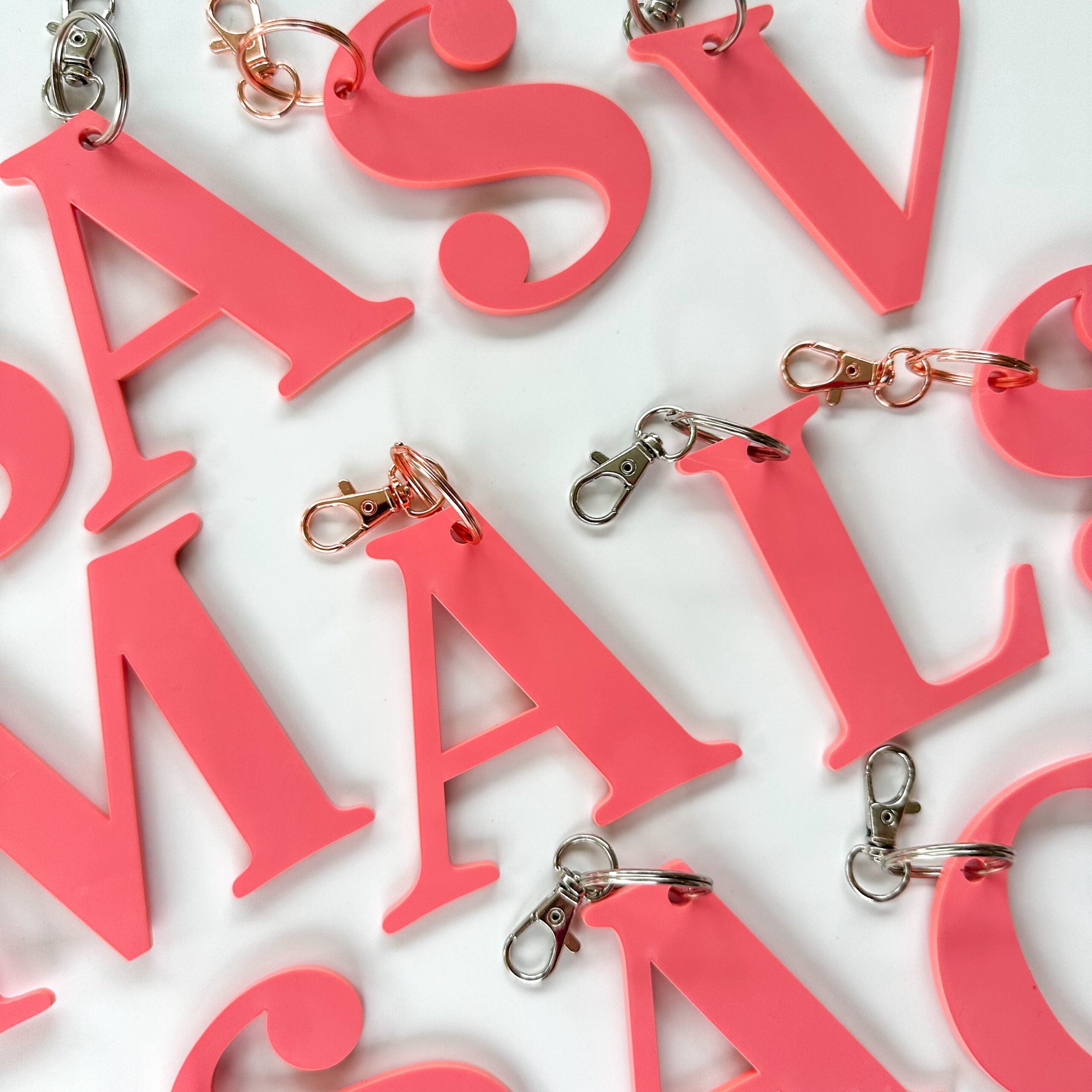 Custom Initial Keychain - Choose Your Letter from A-Z - Colourful Acrylic Keyring for Bags & Keys